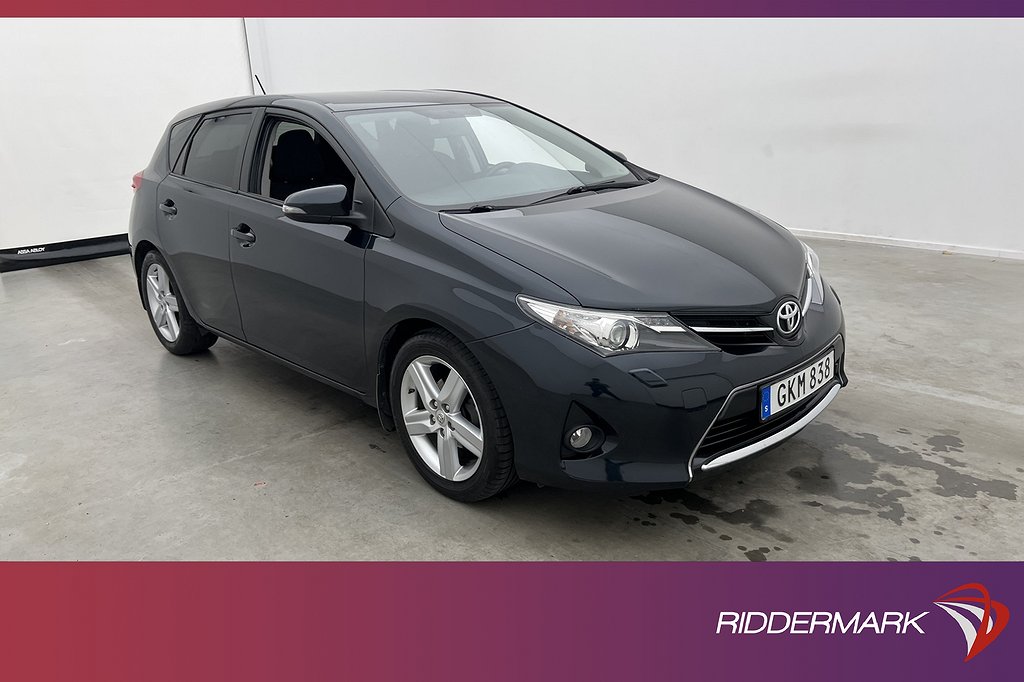 Toyota Auris 1.6 132hk Backkamera Farthållare Bluetooth