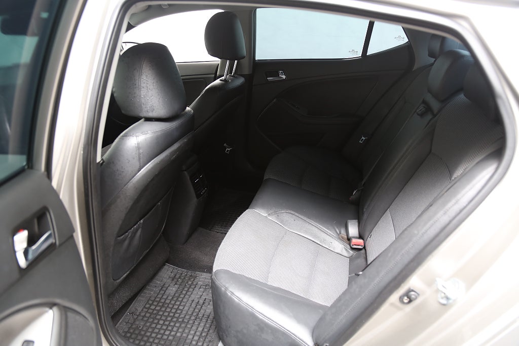 Kia Optima 1,7 CRDi 136hk Executive Aut 2014