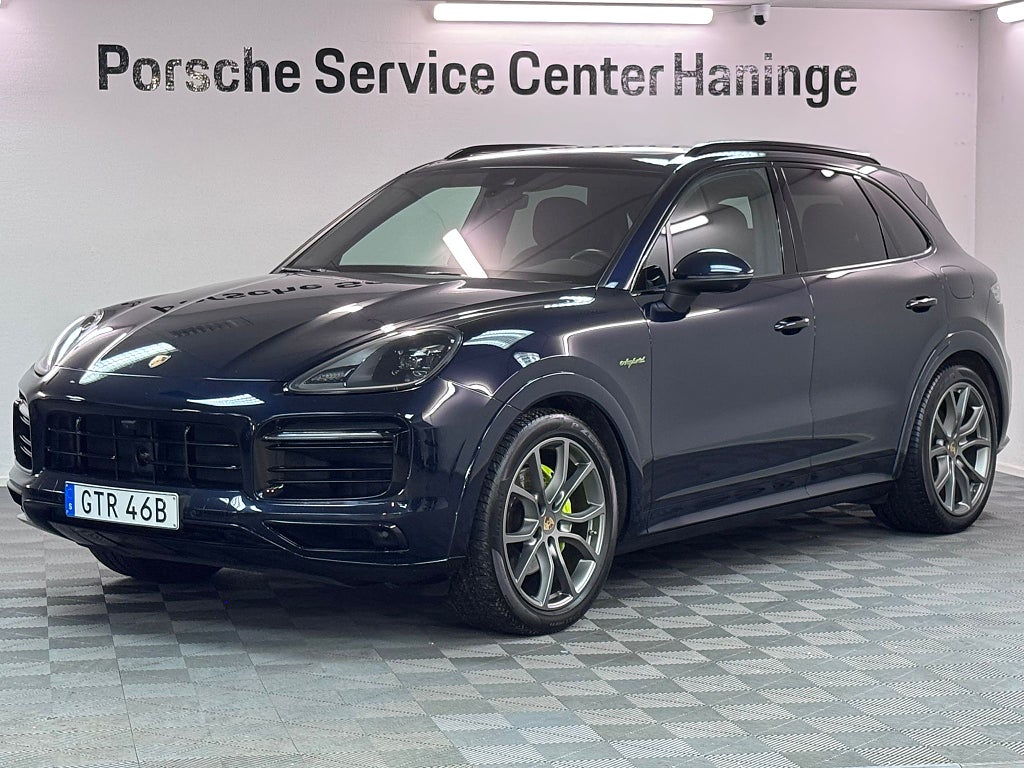 Porsche Cayenne E-Hybrid Platinum Edition
