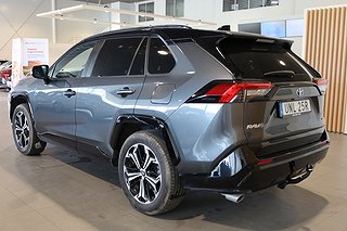 SUV Toyota RAV4 3 av 24