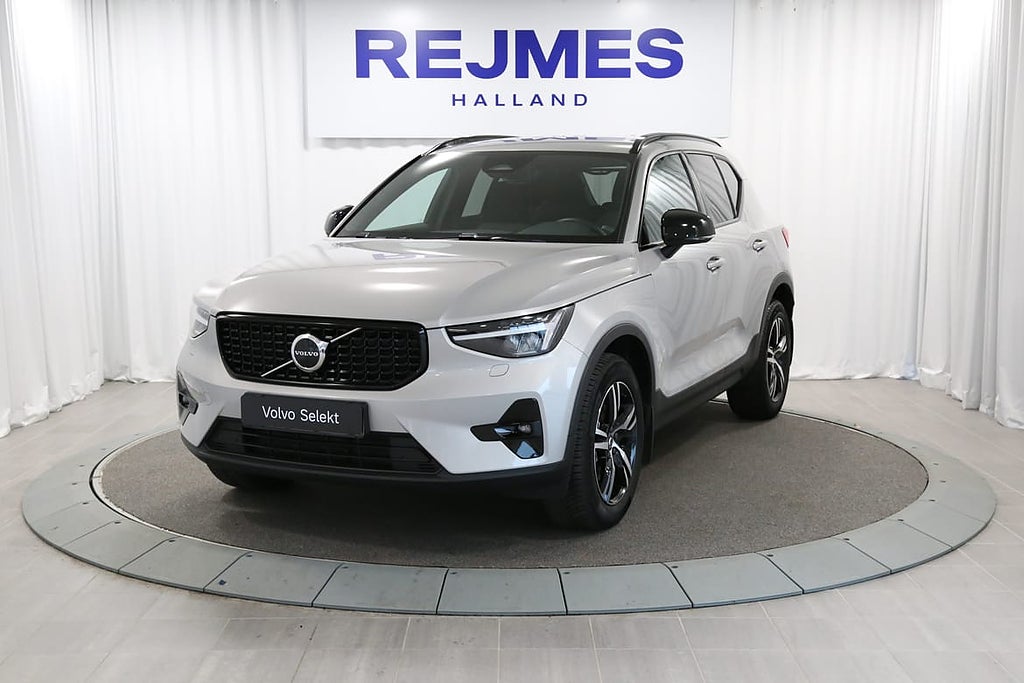 Volvo XC40 B4 FWD Bensin Plus Dark