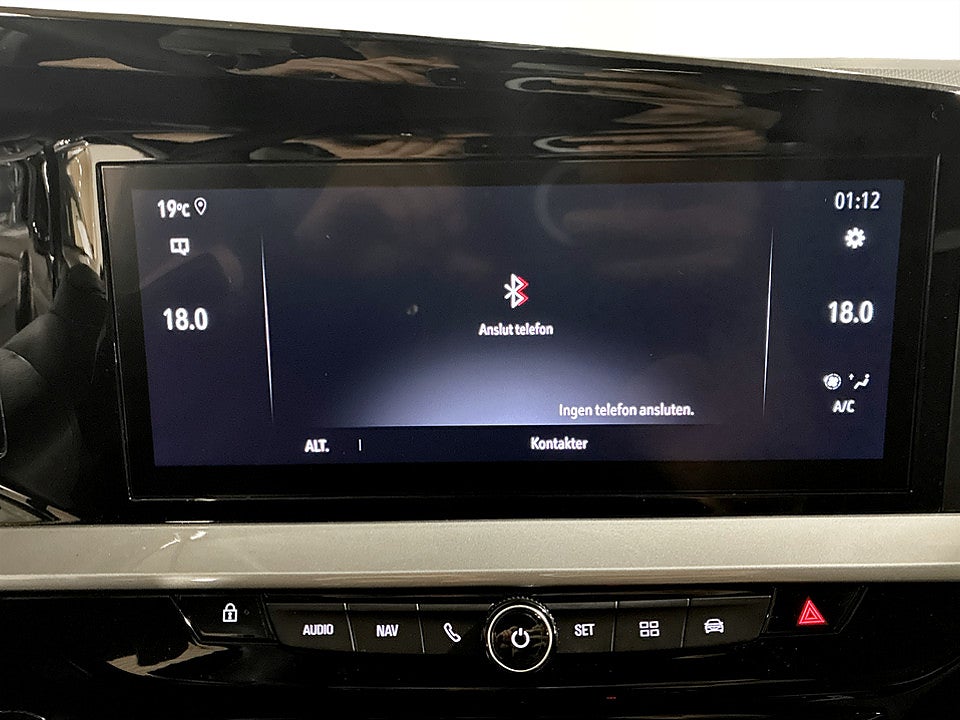 Bild på Opel Mokka Ultimate 1.2 Turbo 130hk Aut B-KAMERA CARPLAY