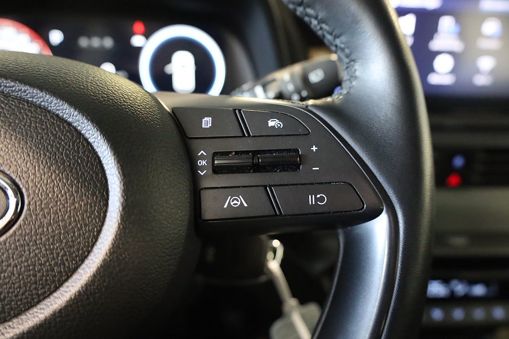 Hyundai i20 1,0 T-GDI 100hk 7DCT MHEV Essential Kamera Leasbar