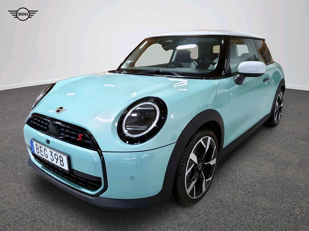 MINI Cooper S 2,95% RÄNTEKAMPANJ med v-hjul!