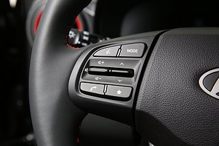 Halvkombi Hyundai i10 13 av 21
