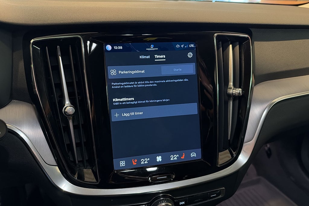 Volvo V60 Recharge T6 AWD Aut Core Edition V-hjul Värmare Kamera  miniatyr 8