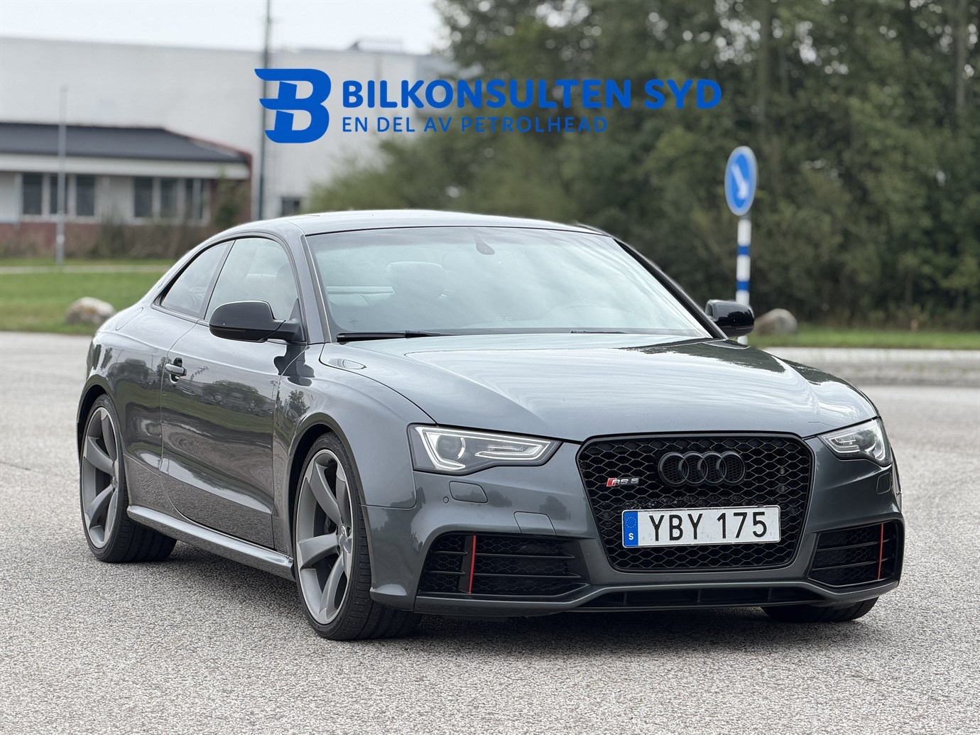 Audi RS5 2011, photo 4/10
