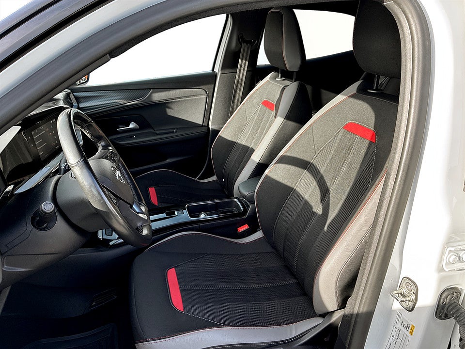 Bild på Opel Mokka-e GS 136hk Aut B-KAMERA RATTVÄRME