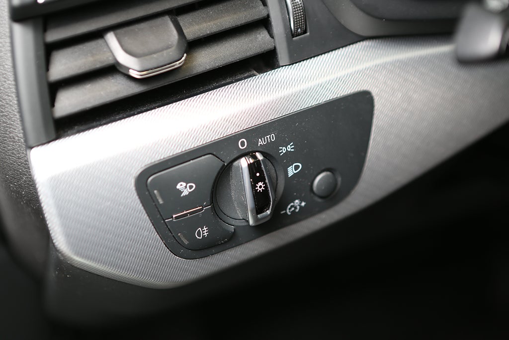 Audi A4 2,0 TDI 150hk S Tronic Proline Avant Navi 2018