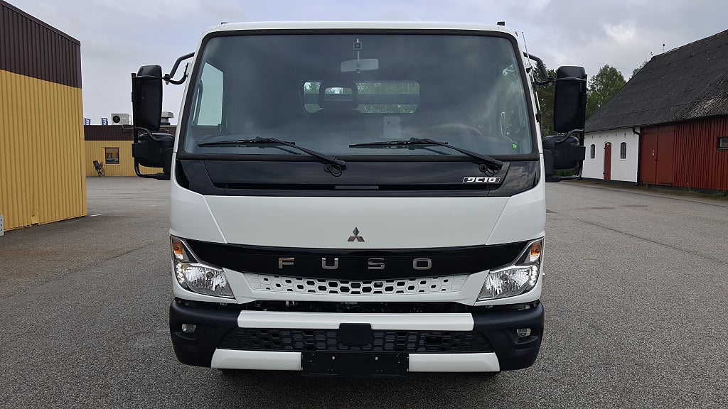 Mitsubishi Fuso 2023 - miniatyr 9