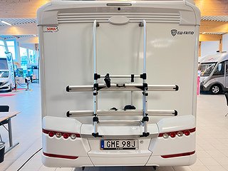 Husbil-halvintegrerad LMC V 646 5 av 35