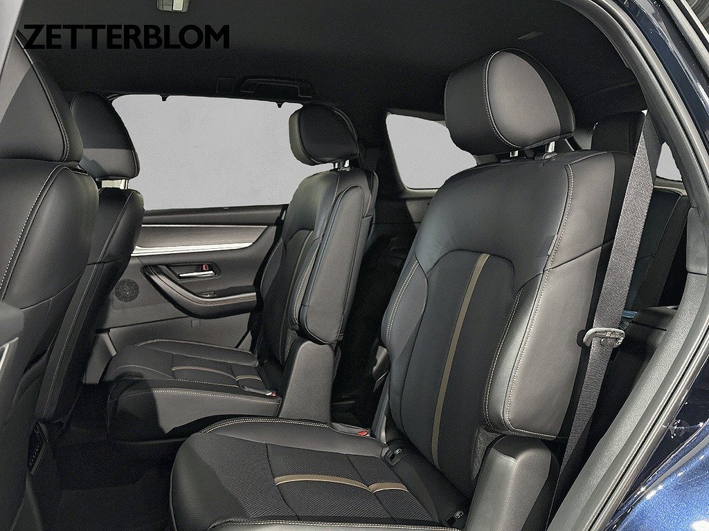 SUV Mazda CX-80 9 av 26