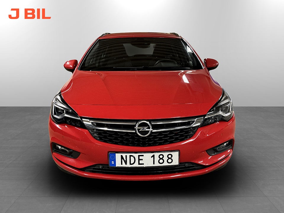 Bild på Opel Astra Dynamic Sports Tourer 1.6 DIT 200hk Aut NAVI