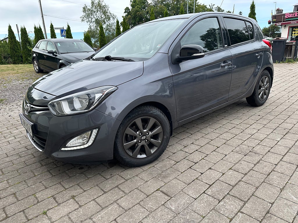 Hyundai i20 5-dörrar 1.2 Select Euro 5/M-Värmare