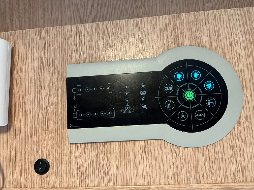 RIMOR Dynamic / Solcell / 6 bältad / B-körkort / 4 bäddar - RIMOR