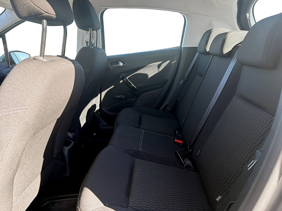 Bild på Peugeot 208 Active Style 1.2 PT 82hk KAMPANJRÄNTA 3,99%