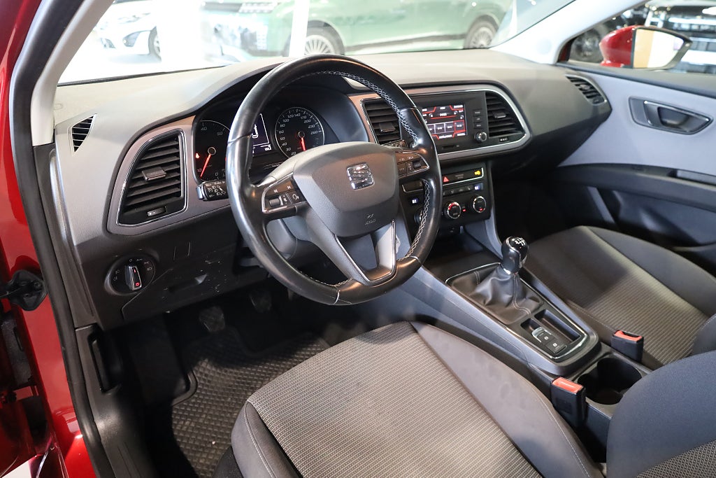 Seat Leon ST 1.6 TDI Style Drag M-Värme PDC Blåtand 2019