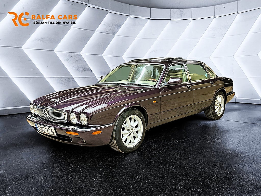 Jaguar XJ 3.2 V8 Sovereign SV-Såld