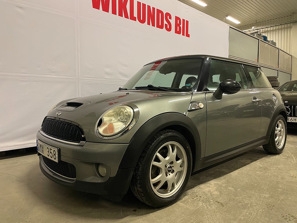 MINI Cooper S 174HK Motorvärmare Svensksåld 