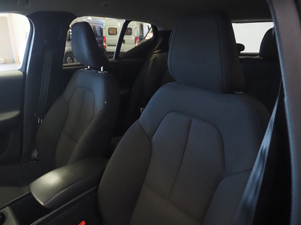 Volvo XC40 D3 AWD 150hk Geartronic | Backkamera | VOC | 2019