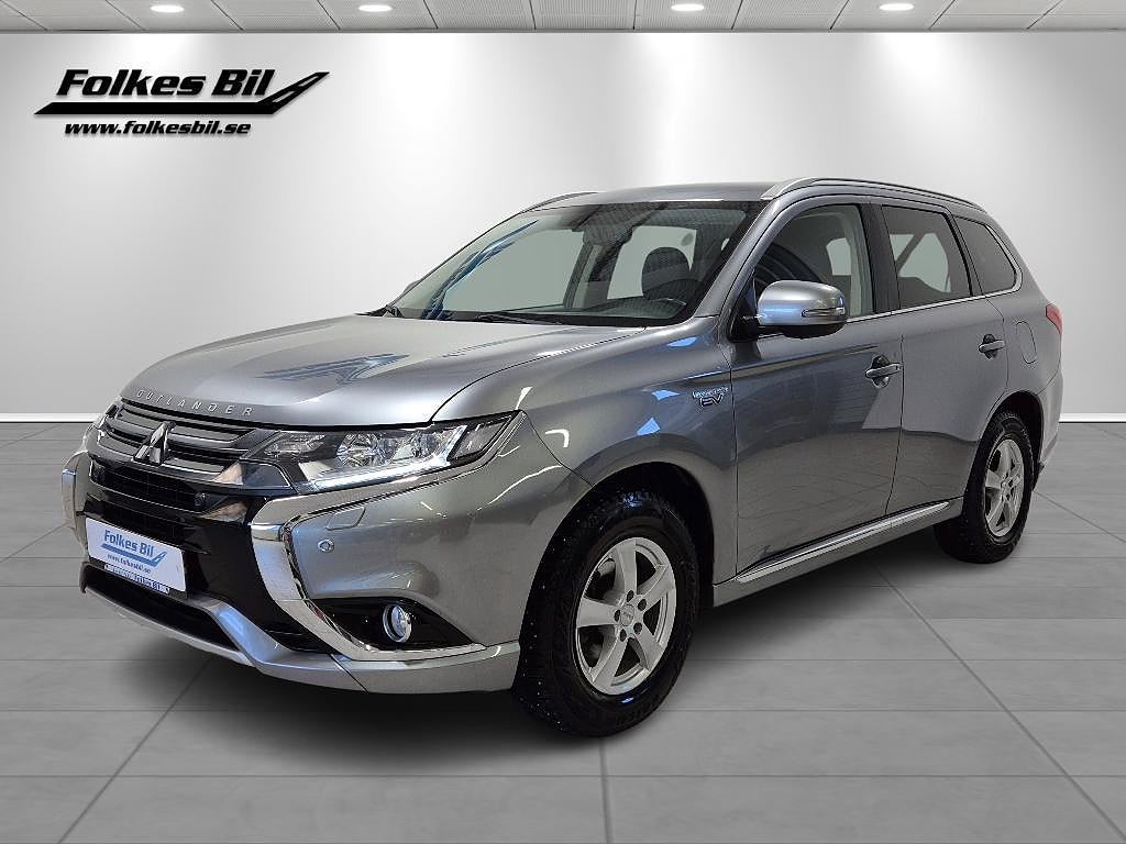 Mitsubishi Outlander PHEV Business 203 hk 4WD Drag MoK Vhjul