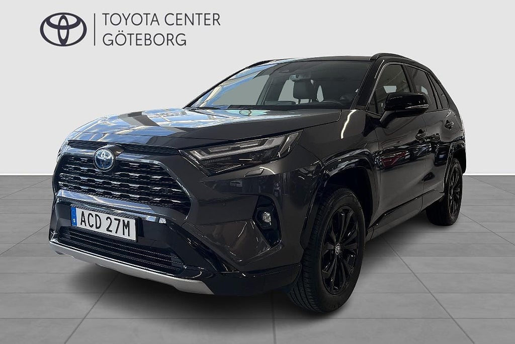 Toyota RAV4 2,5 STYLE//VINTERHJUL INGÅR