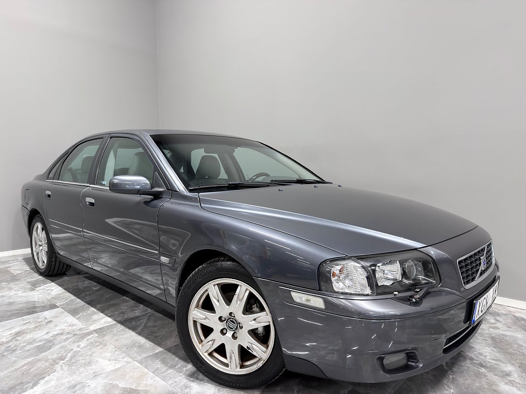 Volvo S80 2.4 Graphite/Skinn/Ny besiktigad/Nyservad/140HK 