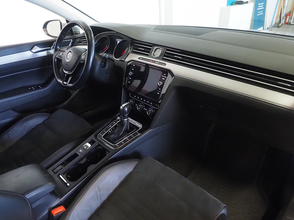 Volkswagen Passat Sportscombi 2.0 TDI 4Motion GT Drag Kamera D-Värm 2019