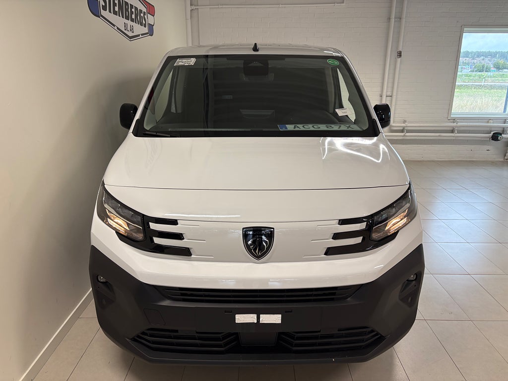 Peugeot e-Partner L1 Plus Dragkrok Nav Värmare B-kamera thumbnail