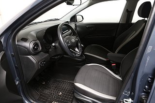 Halvkombi Hyundai i10 9 av 21