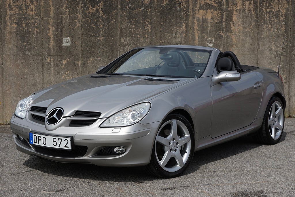 Mercedes-Benz SLK 280 7G-Tronic Cabriolet|Låga Mil|3-Brukare|18” AMG|