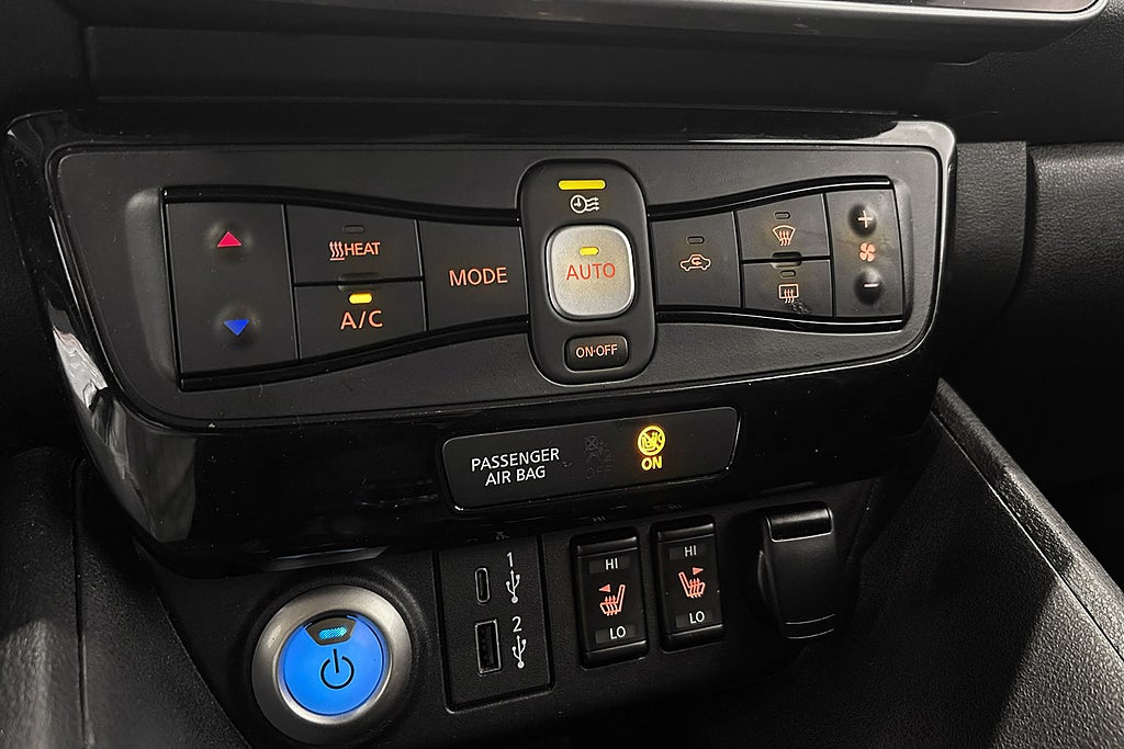 Nissan Leaf 2023 - miniatyr 11