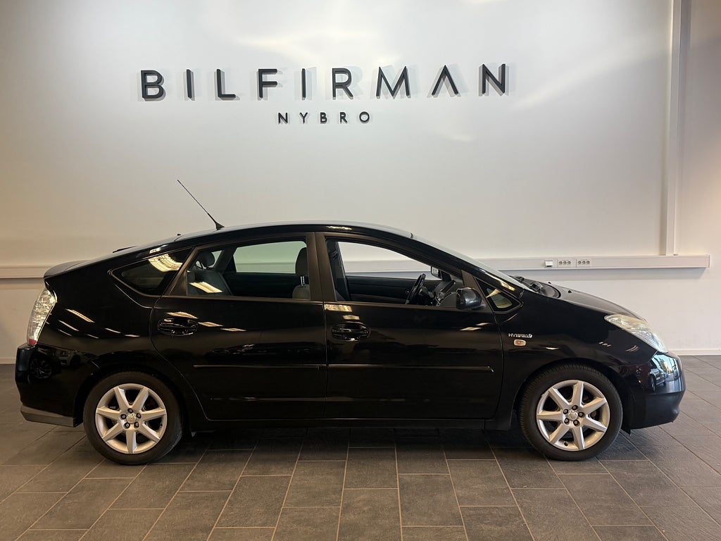 Toyota Prius 1.5 VVT-i + 3CM CVT Euro 4