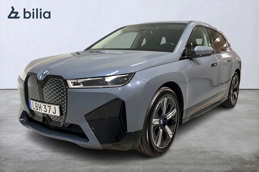 BMW iX xDrive50 Sport / Innovation / Comfort / HarmanK