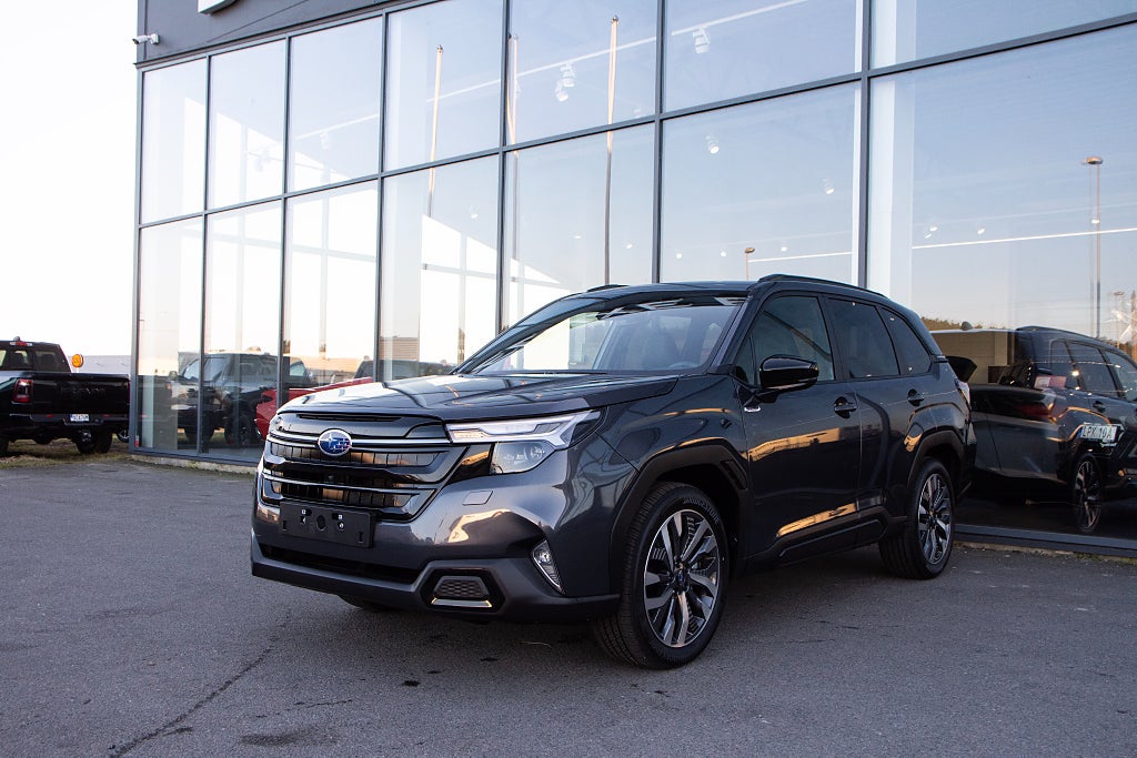 Subaru Forester 2.0 E-boxer Limited Vhjul+DRAGKROK