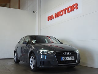 Halvkombi Audi A3 1 av 22
