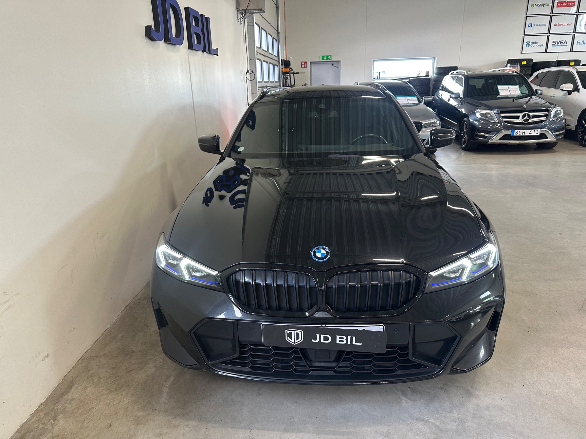 BMW 330e M Sport 2023, bild 2/10
