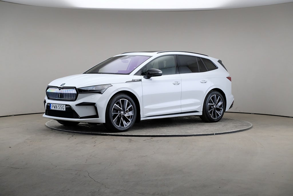 Skoda Enyaq 85x 286hk Sportline Solid Edt Business Vinterpaket Pano Drag