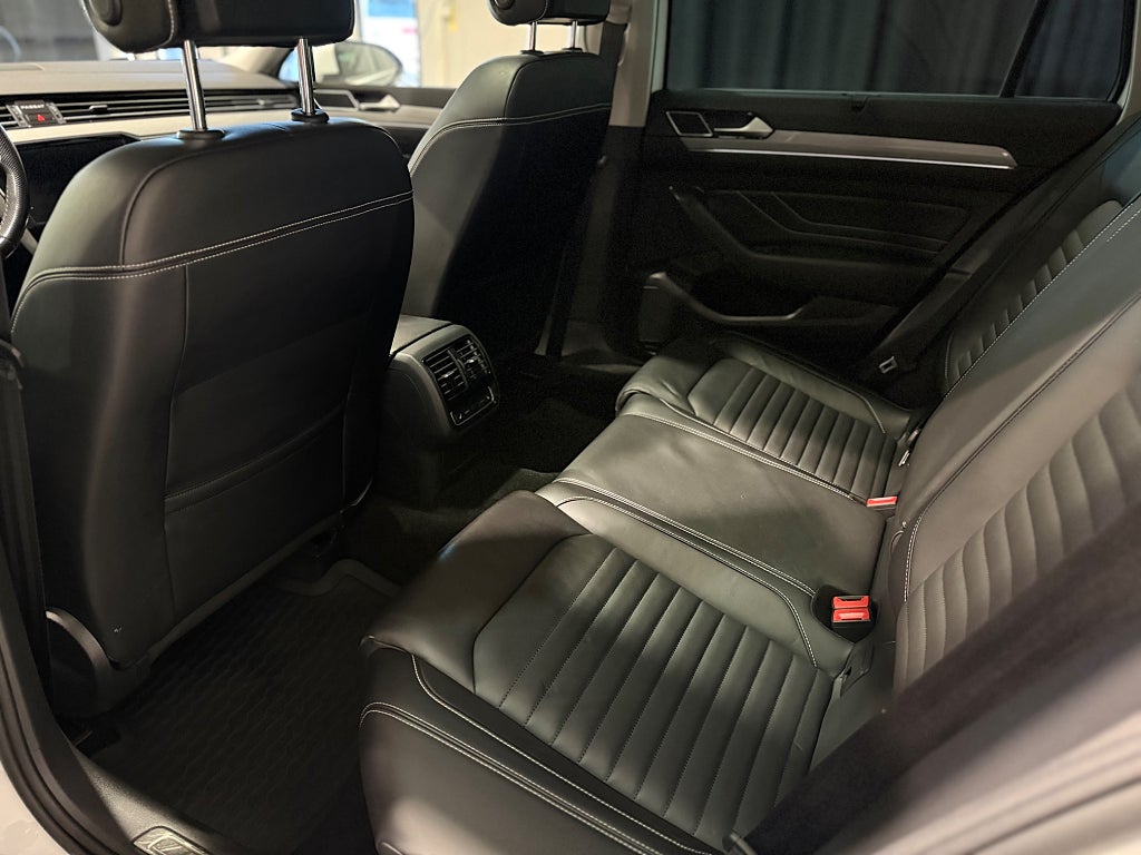 Volkswagen Passat bild 7