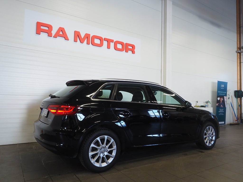 Audi A3 Sportback 1.2 TFSI 110hk P-Sensorer Farthållare 2015