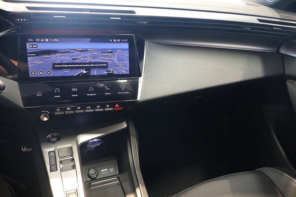 Bild på Peugeot 408 GT PHEV 224hk Aut - B-KAMERA, CARPLAY