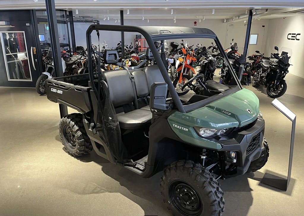 Can-Am TRAXTER HD7 BASE 