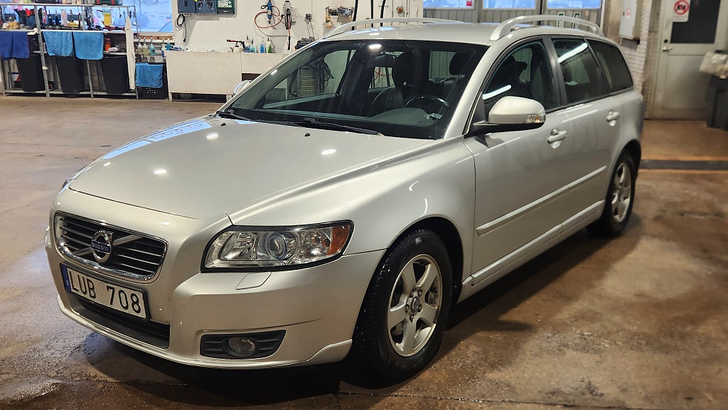 Volvo V50 D2 Momentum Euro 5