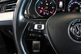 Kombi Volkswagen Passat 16 av 20