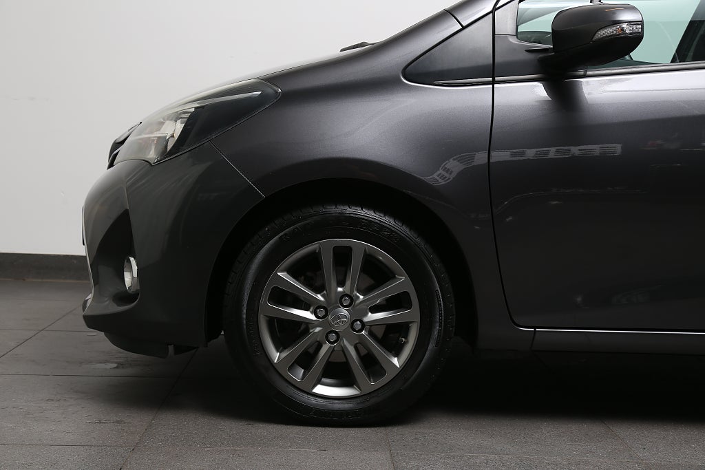 Toyota Yaris 1,33 Dual VVT-i Active Edition Feel 5-dörrar 2015