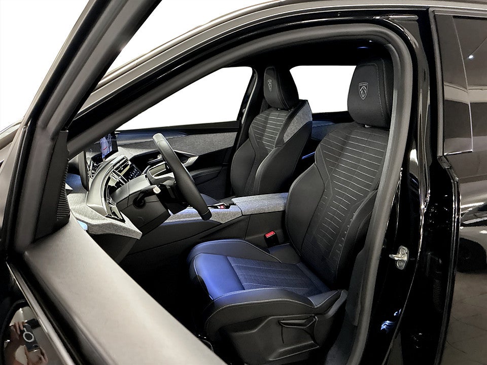 Bild på Peugeot e-5008 GT Winter Edition 214hk Aut 7-SITS B-KAMERA CARPLAY