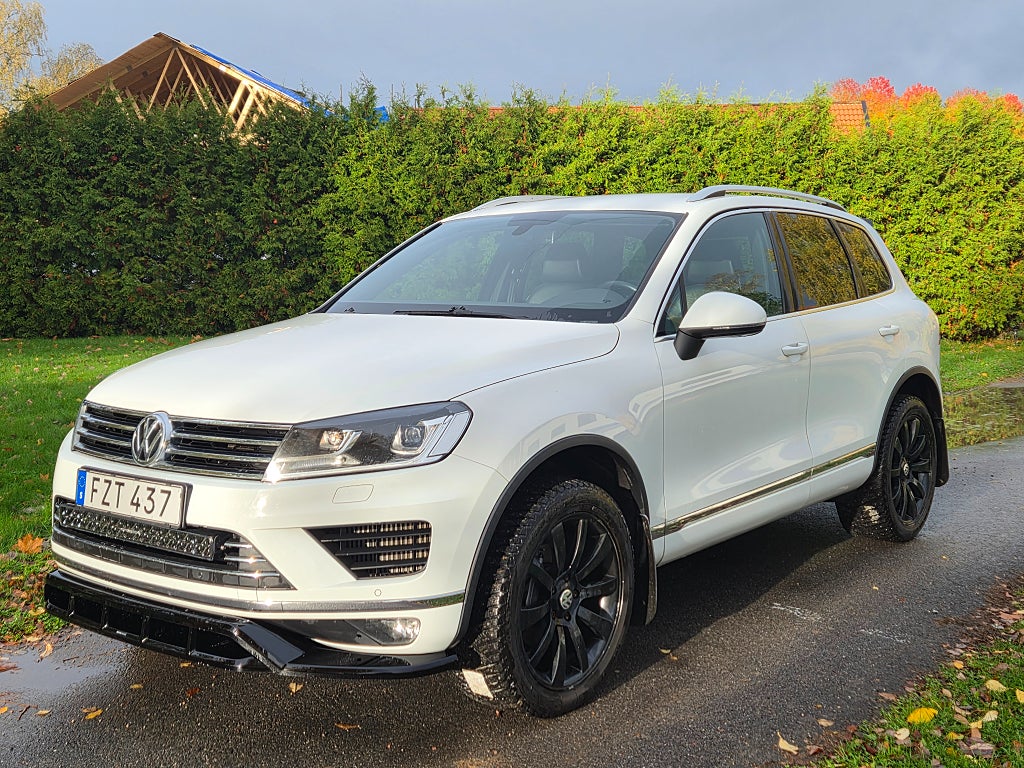 Volkswagen Touareg V6 4M - MAXTON - Värmare x2 - 2454kr/mån 