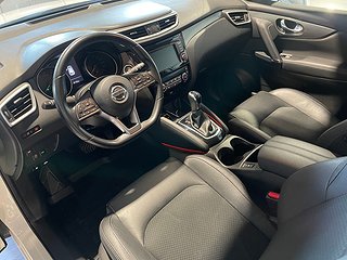 SUV Nissan Qashqai 12 av 24