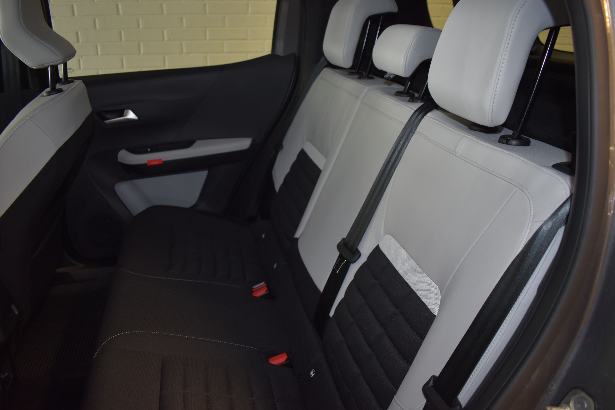 Citroen C3 Aircross ë-C3 PLUS 44 kWh 2025, bild 7/10