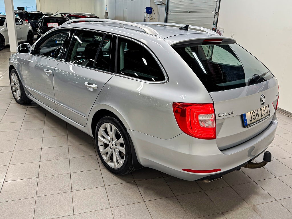 Skoda Superb Kombi 2,0 TDI AWD Automat 170Hk